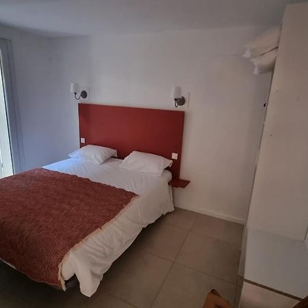 Appartement Calme Centre Ville A 80M Des Halles Narbonne Eksteriør bilde